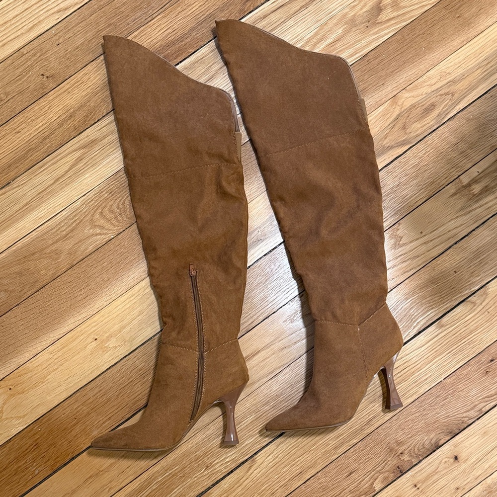 Chic Over the Knee Brown Boots